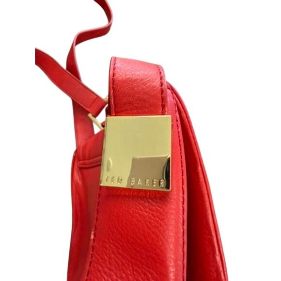 "TED BAKER" Cross Body Red Leather Purse Gold Metal Accent Quiet Luxury Designer - Picture 8 of 16